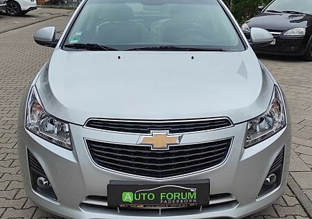 Chevrolet Cruze LTZ*Automatik*Leder*Nur30kmh*