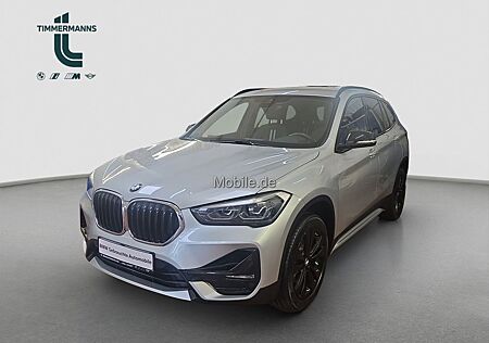 BMW X1 sDrive18d Sport Line Shadow Line