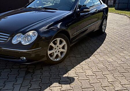Mercedes-Benz C 200 CGI ELEGANCE Elegance