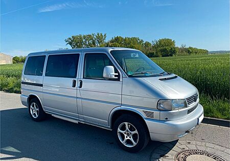VW T4 Multivan Volkswagen mit Rollstuhllift