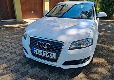 Audi A3 2.0 TDI (DPF) Ambition Sportback