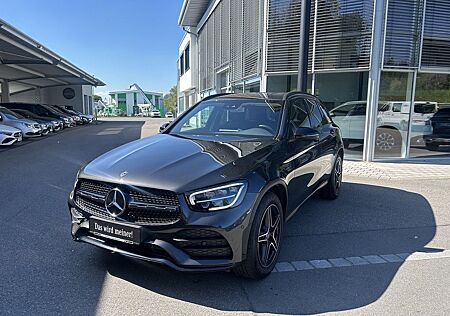 Mercedes-Benz GLC-Klasse GLC 200 AMG LINE NIGHT CARPLAY BURM 19"Z 8-FACH