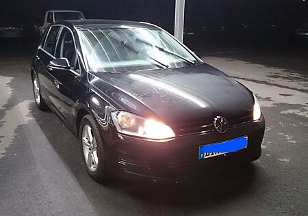 VW Golf Volkswagen 2.0 TDI, Navi, AHK, viel erneuert