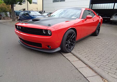 Dodge Challenger R/T 6.4 V8 SCAT PACK