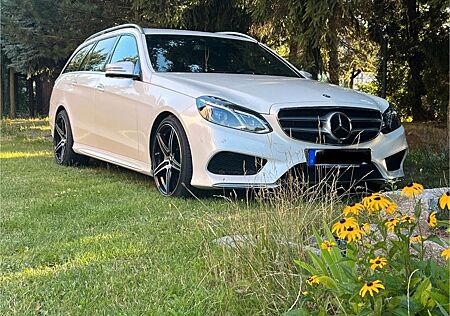 Mercedes-Benz E 350 BlueTEC T - AMG line