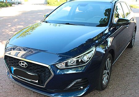 Hyundai i30 1.4 YES! 29790 km TOP ZUSTAND