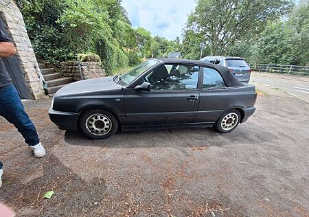 VW Golf Volkswagen Standard