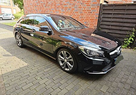 Mercedes-Benz CLA 180 Shooting Brake