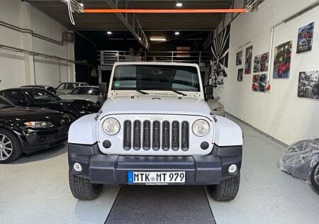 Jeep Wrangler / Unlimited Sahara