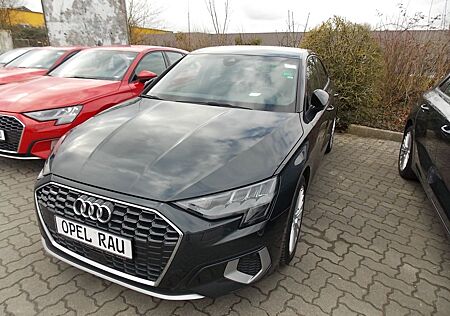 Audi A3 30 TFSI Sportback S tronic advanced
