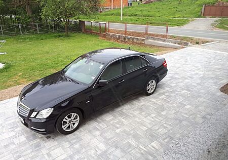 Mercedes-Benz E 220 CDI BlueEFFICIENCY - (Neue Steuerkette)
