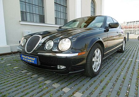 Jaguar S-Type 3.0 V6 Executive