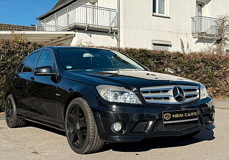 Mercedes-Benz C 180 CGI - AMG - CARPLAY - SPORTAUSPUFF ULTER