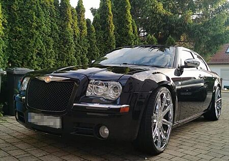 Chrysler 300C 5.7 V8 HEMI Autom. -