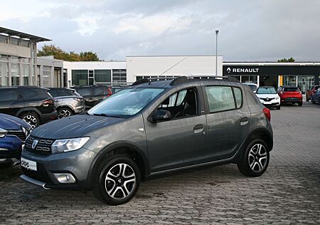 Dacia Sandero II Stepway Celebration *NAVI*KLIMA*ZV*BT
