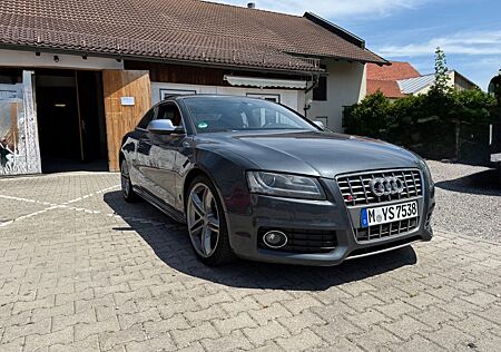 Audi S5 4.2 FSI Quattro-Leder-Navi-Shz-Pano-Tüv Neu