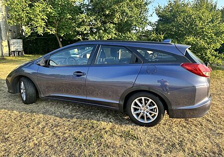 Honda Civic 1.8 i-VTEC Sport Tourer Sport
