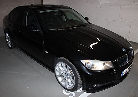 BMW 318i -