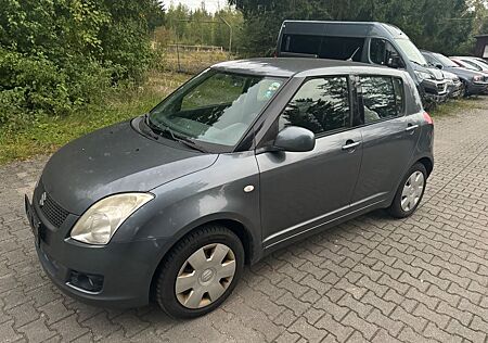 Suzuki Swift 1,3 Comfort 4WD*Klima*4x4*