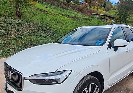 Volvo XC 60 gebraucht kaufen Volvo XC 60 XC60 B4 D AWD Momentum Pro Geartronic Moment...