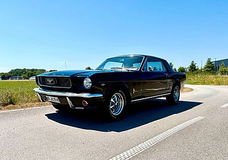 Ford Mustang V8 1966 C-Code Liebhaberfahrzeug H-Zulas