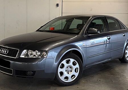 Audi A4 2.4 multitronic - 8-Fach - Scheckheft -2.Hand
