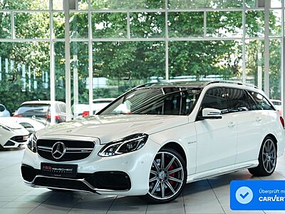 Mercedes-Benz E 63 AMG T 4M *Pano*Driver´sPackage*H&K*Designo
