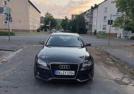Audi A4 1.8 TFSI / Revidert / Pano usw