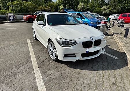 BMW M135i M Performance Auspuff + Viel neu + voll