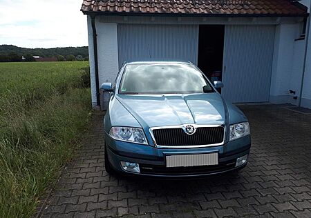 Skoda Octavia 1.6 Ambiente Ambiente