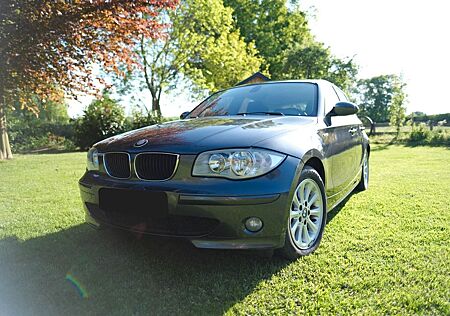 BMW 116i | Baujahr 2005 | 181.781 km | TÜV bis 02/27