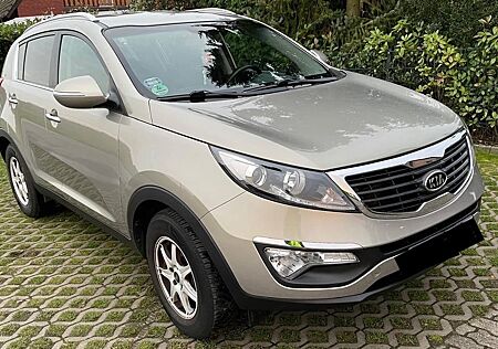 Kia Sportage 2.0 CVVT AWD Spirit Automatik Spirit