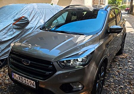 Ford Kuga 1,5 EcoBoost 4x2 110kW ST-Line ST-Line