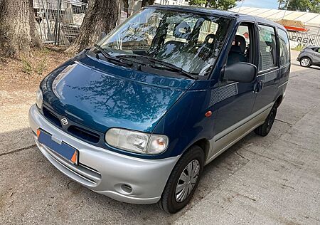 Nissan Serena 1.6 SLX Seaside 6 Sitzer