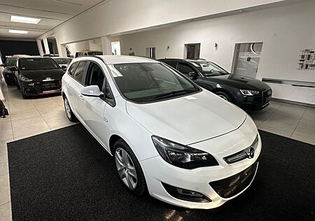 Opel Astra J Sports Tourer /1.Hd/Rentner Fzg/Garantie