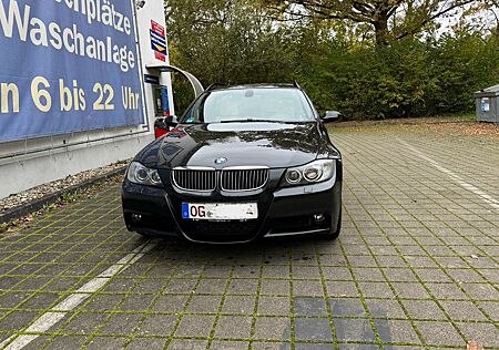 BMW 335 Touring xDrive M Sport Paket Panorama