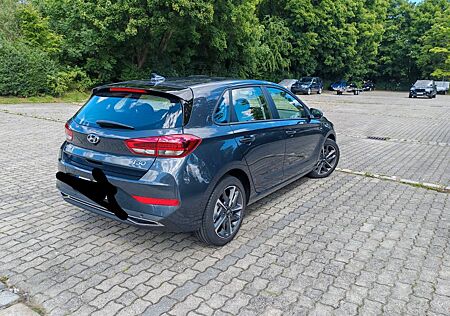 Hyundai i30 1.0 T-GDI Hybrid Trend Trend