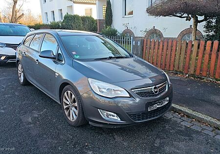 Opel Astra ST 1.4Turbo, TÜV NEU, 8fach Alu, Sitzhzg