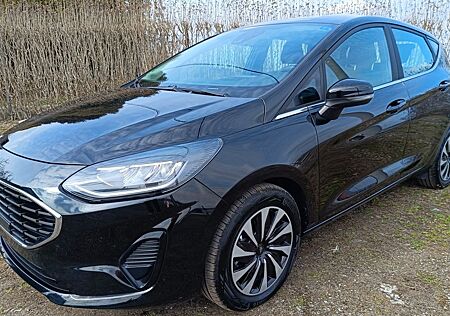 Ford Fiesta 1,0 EcoBoost Hybrid 92kW Titanium Tit...