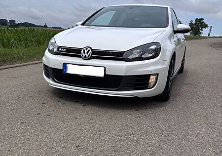 VW Golf Volkswagen 2.0 TDI GTD GTD