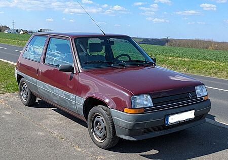 Renault R 5