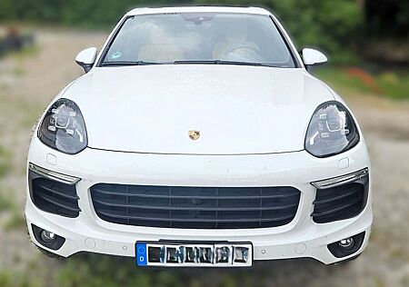 Porsche Cayenne S E-Hybrid Platinum Edition Platinum...