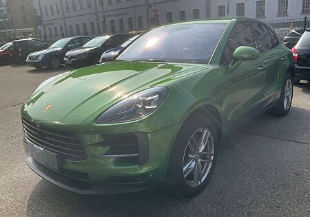 Porsche Macan S