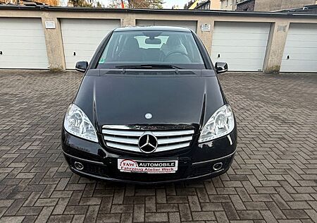Mercedes-Benz A 180 Avantgarde/Automatik/Klima/Leder/Panorama