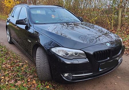 BMW 528i Touring F11