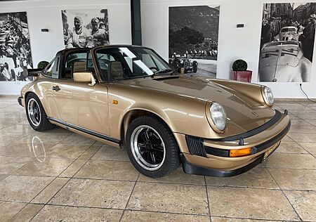 Porsche 911 Urmodell 911 SC Targa