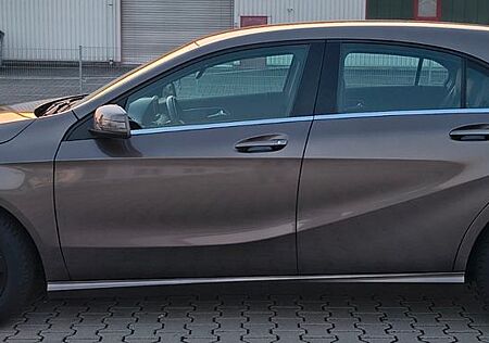Mercedes-Benz A 180 BlueEFFICIENCY style mit AHK