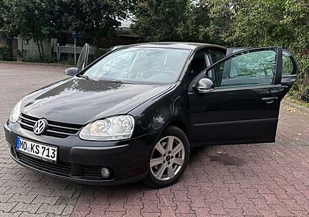 VW Golf Volkswagen V| Service Neu | Kamera
