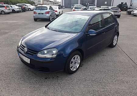 VW Golf Volkswagen V Lim. 1.9 TDI Trendline orig. 133tkm