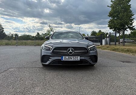 Mercedes-Benz E 300 e Autom. -